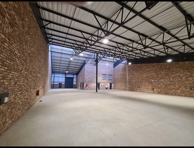 877M² WAREHOUSE TO LET IN RIVERSANDS